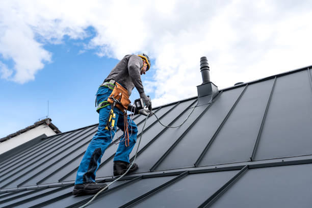 Best Storm Damage Roof Repair  in Oak Harbor, WA